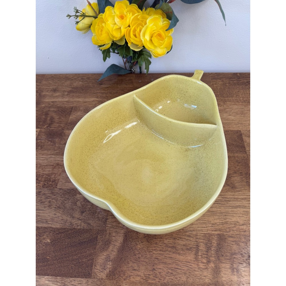 Vintage Pfaltzgraff Pear Shaped Divided Chip And Dip Bowl Speckled Yellow USA